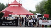 Protest in Jena gegen Wildtiere im „Circus Afrika“ 