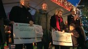Weihnachtsmarkt mit Tombola beendet: Kinderhilfestiftung und Lebenshilfe erhielten Schecks