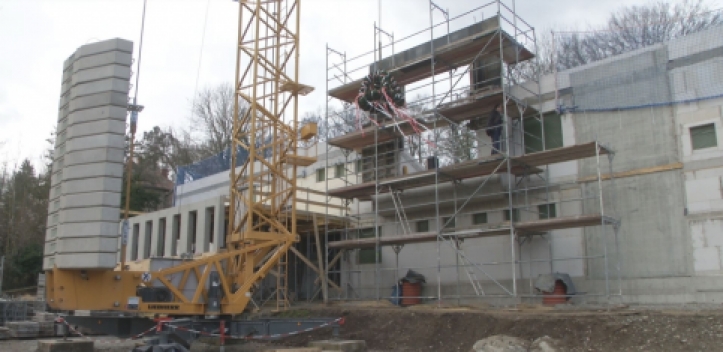 Ein Schritt zur Vollendung: Heute war Richtfest am neuen Krematorium des Nordfriedhofes