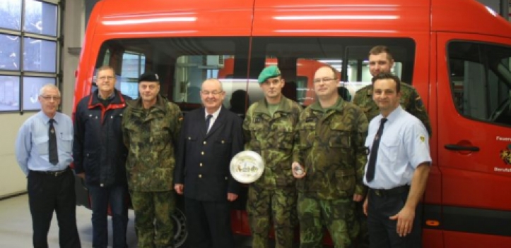 Offiziere besuchten Feuerwehr Gera