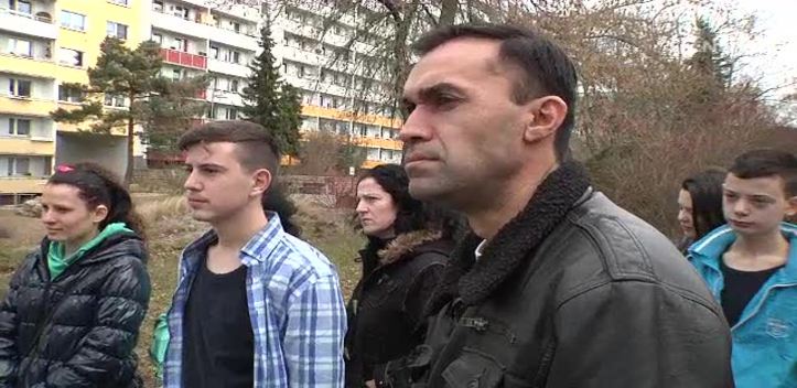 Ankunft: Flüchtlinge wurden heute zu einem Stadtteil-Spaziergang durch Lobeda eingeladen