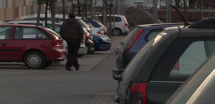 Parkprobleme in Lobeda-Ost: Rund um den Allende-Platz müssen Lösungen gefunden werden