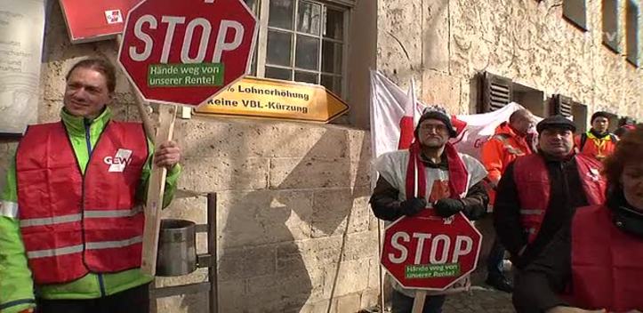 Warnstreiktag im Öffentlichen Dienst: In Jena gingen Hunderte Beschäftigte auf die Straße