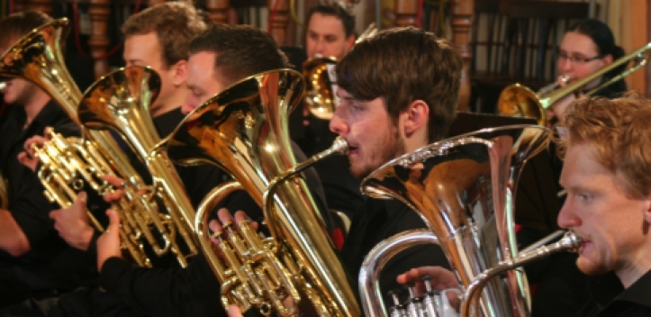 Volkshaus-Konzert: Brass & Sinfonik