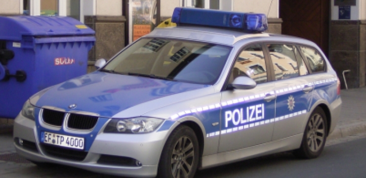 Hoher Sachschaden bei Verkehrsunfall