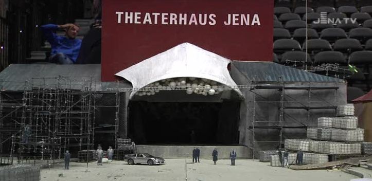 Bauprobe im Theaterhaus: Die Vorbereitungen für das KulturArena-Sommerspektakel laufen