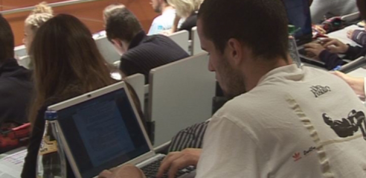 Pro und Kontra zum Religionsunterricht