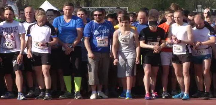 Fitness: Beim 10. Jenaer Teamlauf gingen rund 1 000 Läufer an den Start