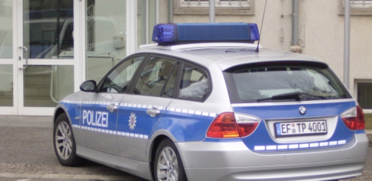 Grünes Moped tagsüber gestohlen   