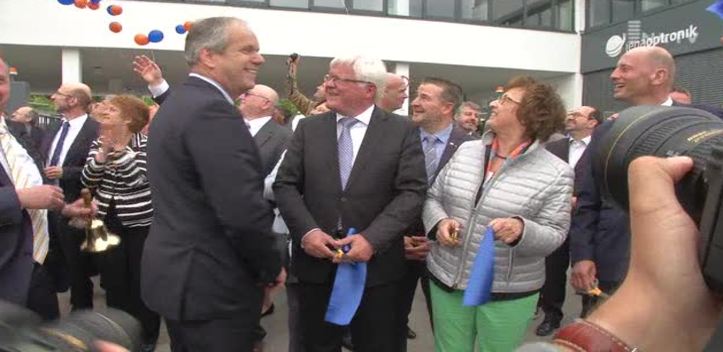 Neues Zuhause: Die Jena-Optronik GmbH hat ihren Neubau im Technologiepark Jena21 eingeweiht