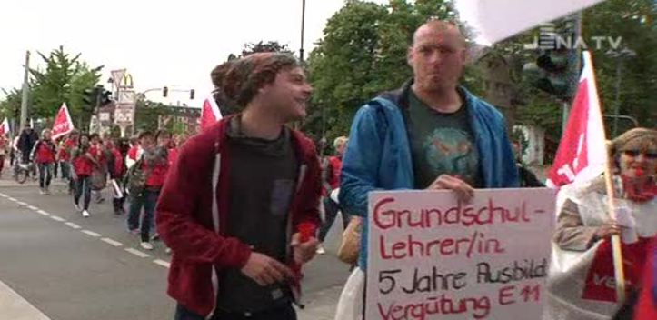 Weiter im Streik: In Jena gingen rund 200 Mitarbeiter des Sozial- und Erziehungsdienstes auf die Straße