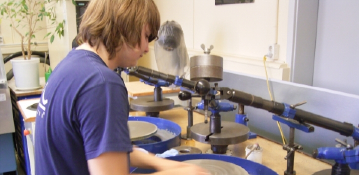    Nach der Ausbildung arbeitslos melden   