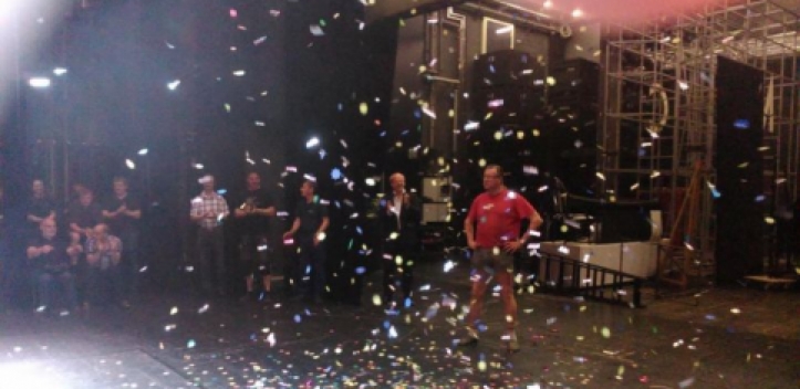 Theatermaler Rolf Röder verabschiedet   