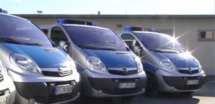 Lkw-Fahrer verliert Kontrolle über Fahrzeug   