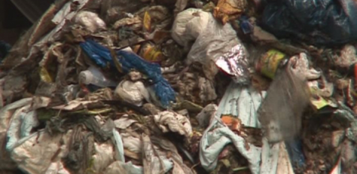 Hausmüll wird in Jena untersucht