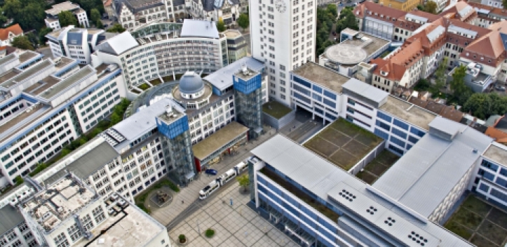 Studenten-Streetdancer bitten um Spenden 