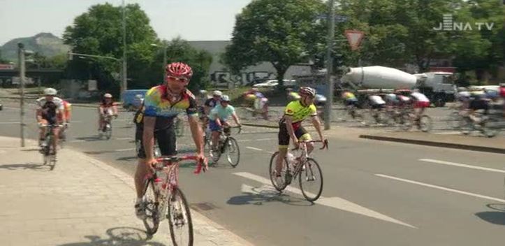 Gegen Atomwaffen: Radfahrer machten auf ihrer Pacemakers-Tour Station in Jena
