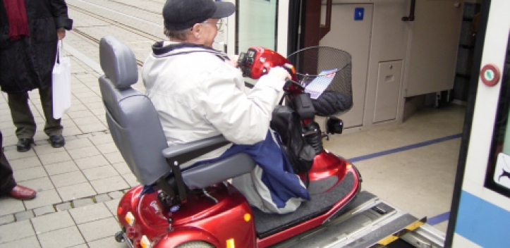 Jenaer Nahverkehr lädt zum Mobilitätstraining ein  