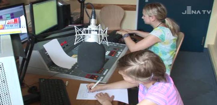 Kinder im Radio: Der Offene Kanal geht wieder mit RABATZ auf Sendung