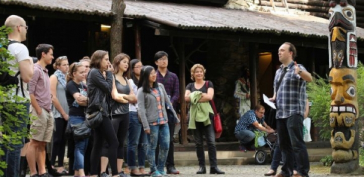 Erste internationale Amerikanistik-Sommerschule 