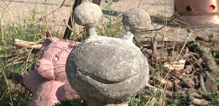 Werkeln auf der Binderburg: Beim Bildhauer-Symposium wurde Beton bearbeitet