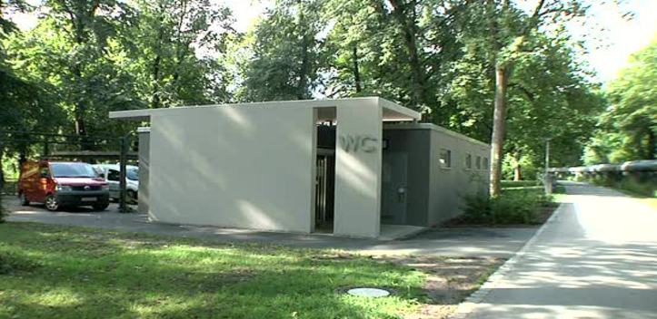 Geschlossen: Die Toilettenanlage im Paradies wurde erneut mutwillig zerstört