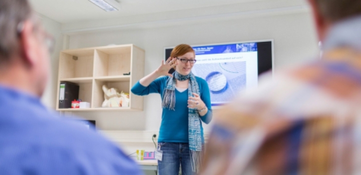 Besser leben mit störenden Ohrgeräuschen   