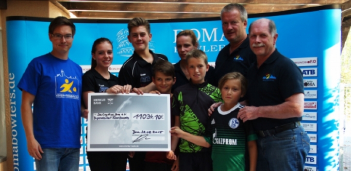 Neuer Spendenrekord bei „Jena bowlt“