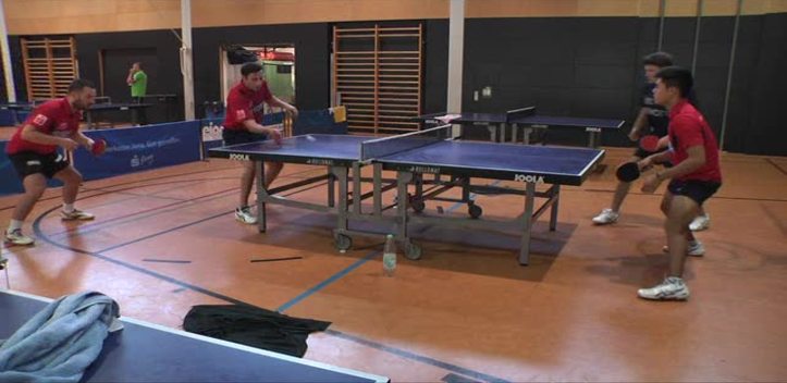 Doppelter Aufstieg: Die Tischtennisspieler des SV Schott bereiten sich auf die neue Saison vor