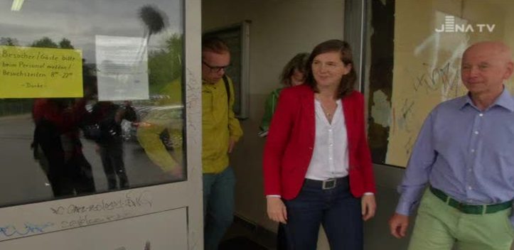 Politiker-Besuch in Flüchtlingsunterkunft: Die Grünen-Fraktionsvorsitzende informierte sich in Winzerla