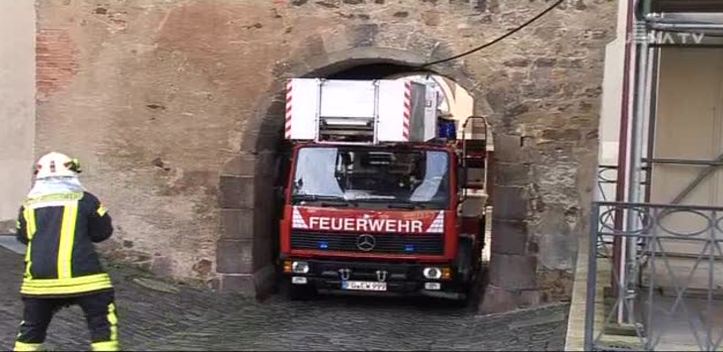 Feuerwehrübung in Residenzstadt: Im Altenburger Schloss gab es beim Einsatz erschwerte Bedingungen