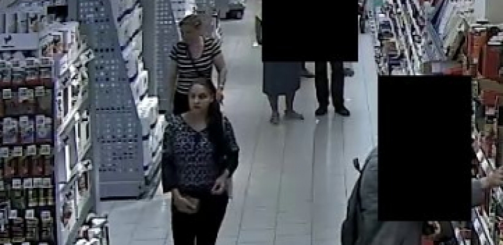 Polizei sucht Täterinnen