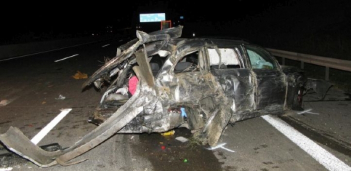 Schwerer Verkehrsunfall: 14-Jährige getötet