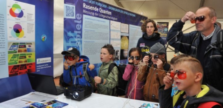 Mehr als 53 000 Besucher bei „Highlights der Physik“ 