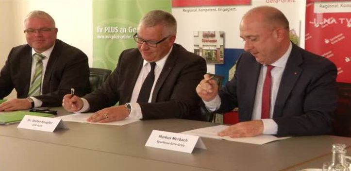 Kooperation besiegelt: Die Sparkasse Gera-Greiz und die AOK PLUS setzen auf Gesundheitsmanagement