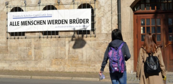 Universität: Zeichen für Internationalität und Toleranz