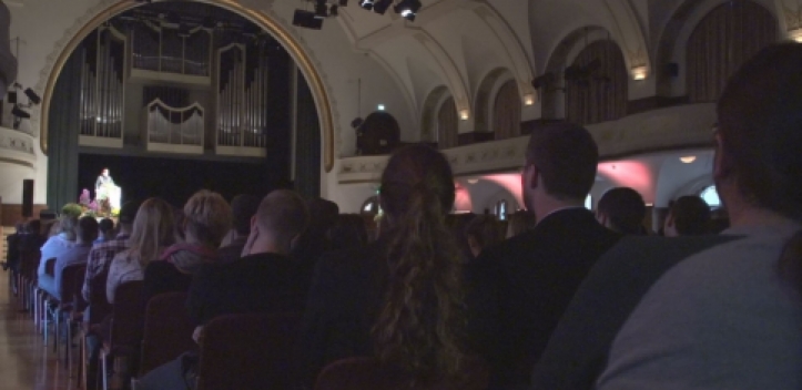 Preisverleihung bei Immatrikulationsfeier der EAH Jena 