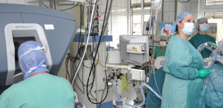 Operationsroboter bei Erkrankungen der Lunge im Einsatz