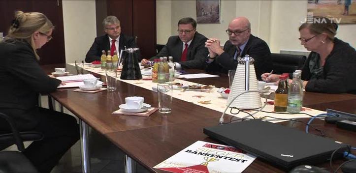 Sparkasse: Neues Standort- und Beratungskonzept vorgestellt