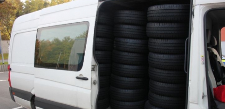 Planenschlitzer auf der A 4 festgenommen