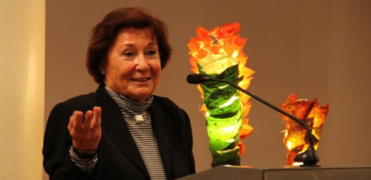 Dr. Gitta Heil erhielt „Kulturnadel des Freistaates Thüringen 2015“