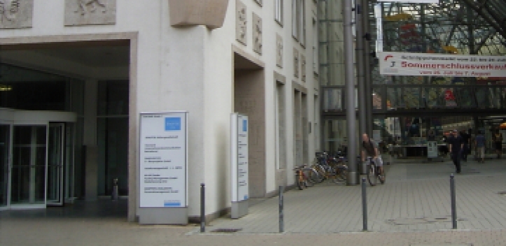 Neue Jenoptik-Kunstausstellung „tangente“