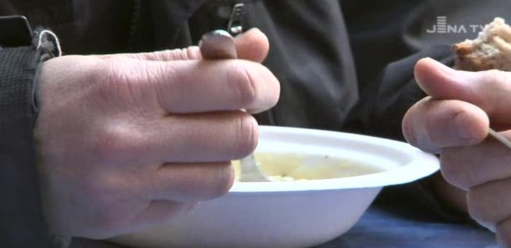 Mahlzeit: Die Evangelische Kirche bot Suppe für einen guten Zweck an