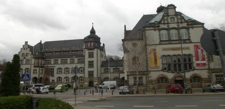 Volkshaus wird saniert: Stadt und Ernst-Abbe-Stiftung einigten sich auf einen neuen Mietvertrag