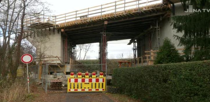 Brückenbau: An der Ringwiese ist die neue Bahnüberführung aus Beton in die Höhe gewachsen