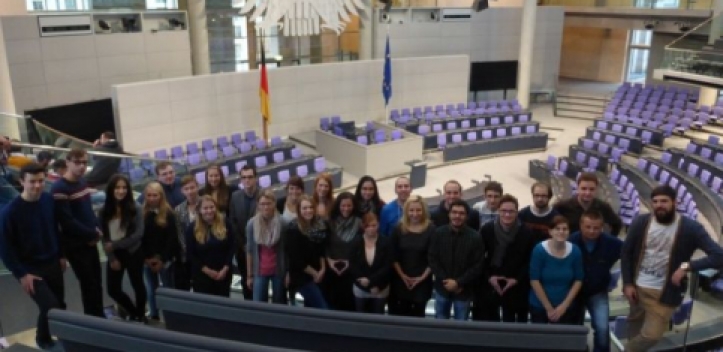 Stoy-Schüler im Bundestag