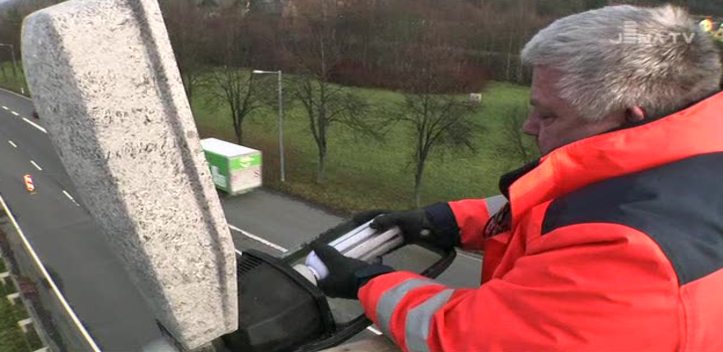 Lampenwechsel: Die Stadt setzt bei der Straßenbeleuchtung auf LED-Technik