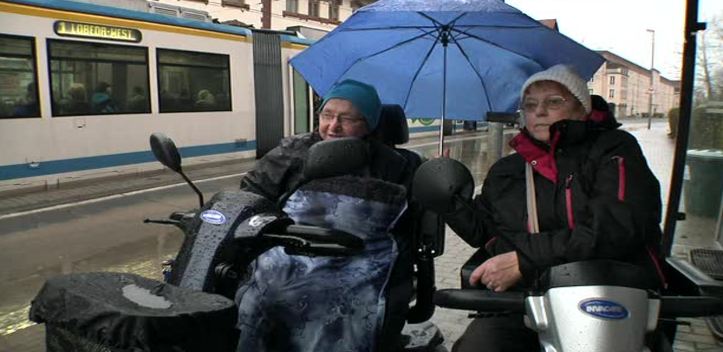 Erneute Mitnahme: Der Jenaer Nahverkehr will E-Scooter wieder in Straßenbahnen transportieren