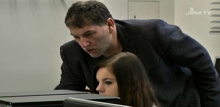 Vorstellung: Die Karl-Volkmar-Stoy-Schule bildet Verwaltungs- und Kaufleute aus