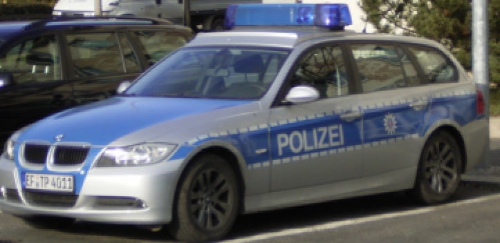 Mit Pkw überschlagen